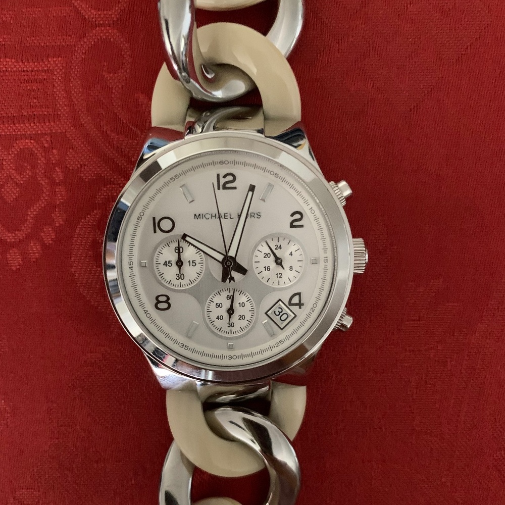 Michael Kors Women's Chain Watch